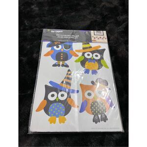 Pier 1 Imports Peel & Stick Wall Applique‎ Owls in costumes